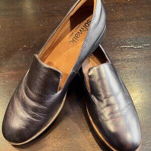 Softwalk Whistle (Women's Size 12) in Silver
